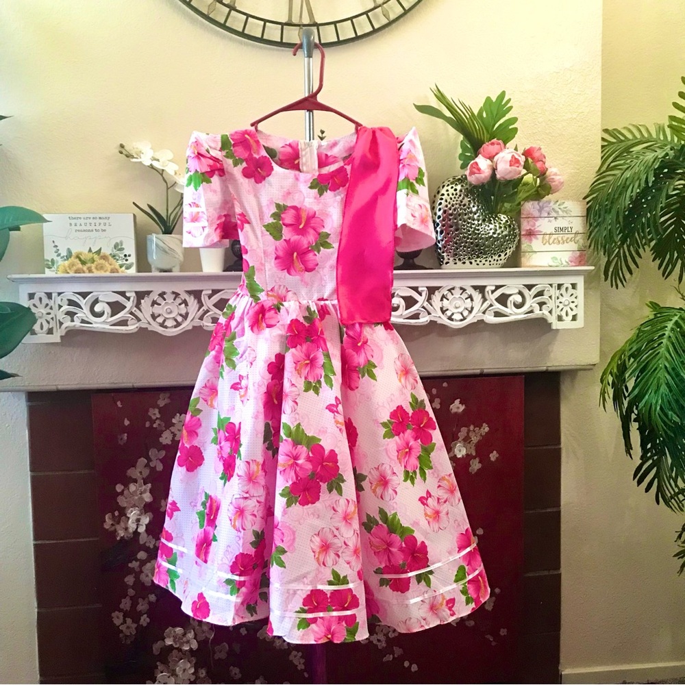 Girls white & pink Floral print Patadyong Terno - Dress set